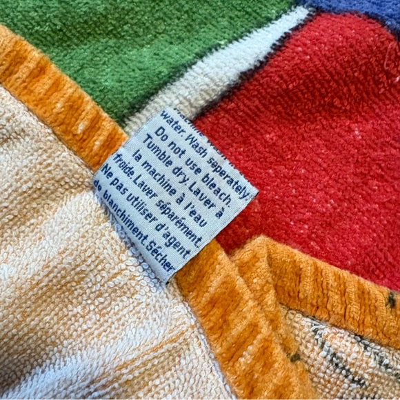 Vintage 100% Cotton Colourful Beach Towel with Bear & Duck Design - Picture 6 of 9